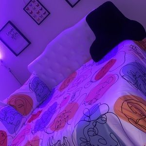 Queen Headboard & bed frame